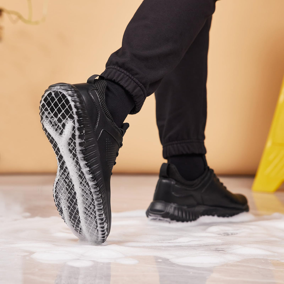 Black Non Slip Work Shoes K936