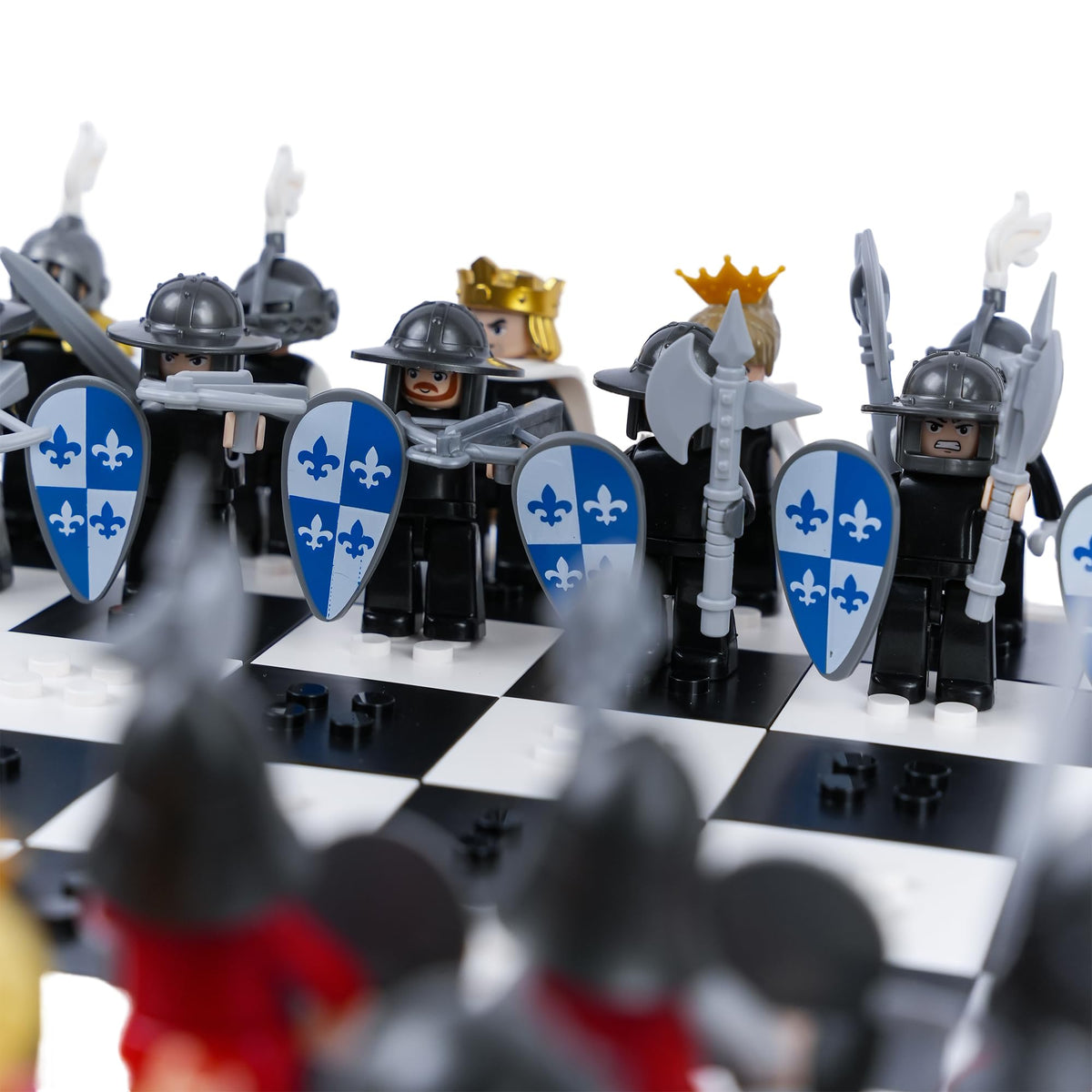 32PCS Medieval Knight Chess Building Blocks Set with Chess Board L760355