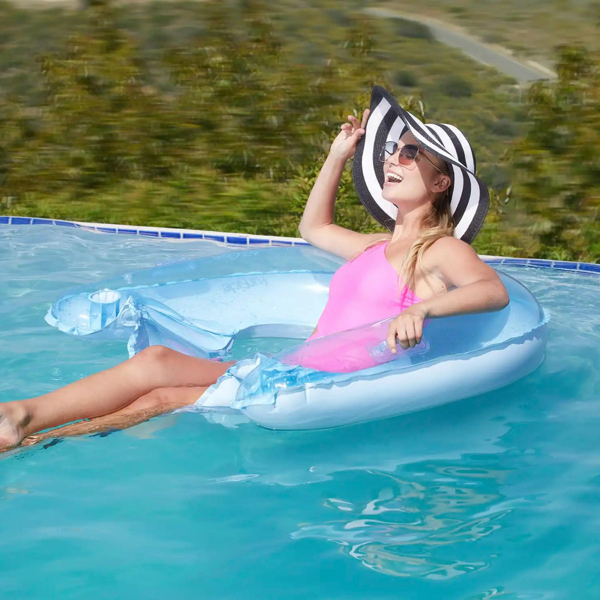 4ft Inflatable Lounge Pool Float with Backrest, Armrests & Cup Holder M52034